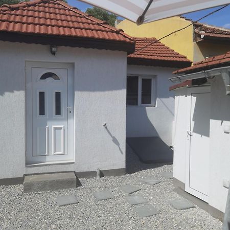 Nice House Near City Center Of Русе Екстериор снимка